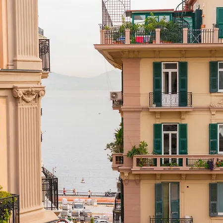 Del Sole * Naples